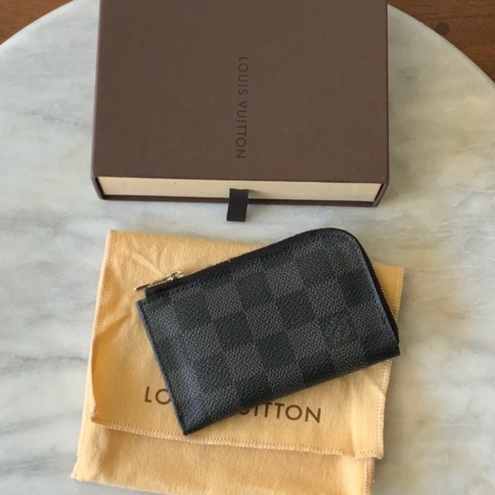 Louis Vuitton  Damier Graphite